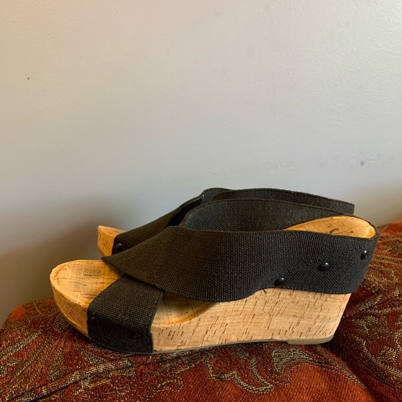 Lucky Brand Miller Cork Wedges - Picture 2 of 6
